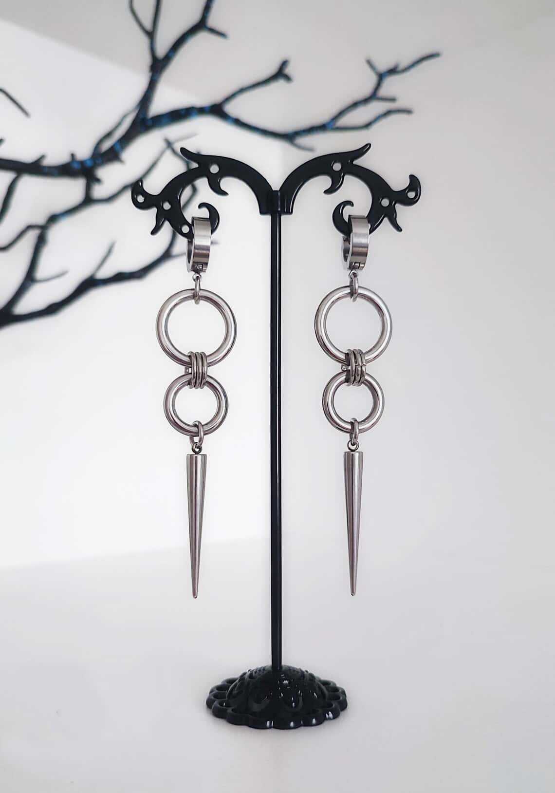 Orecchini a chiusura a gancio  - Men Accessories Tips recensione e prezzo