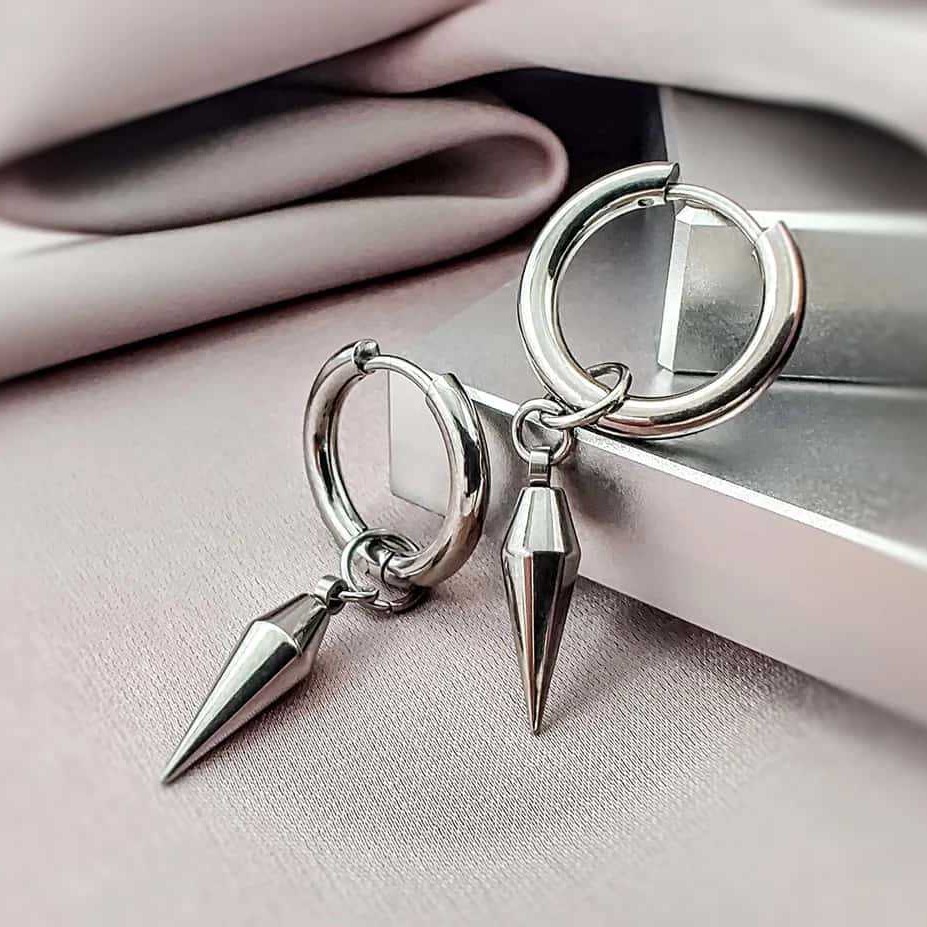 Orecchini a chiusura a gancio  - Men Accessories Tips recensione e prezzo